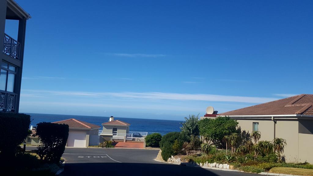 Hermanus Beach Club Apt 186 & 208 Appartement Buitenkant foto